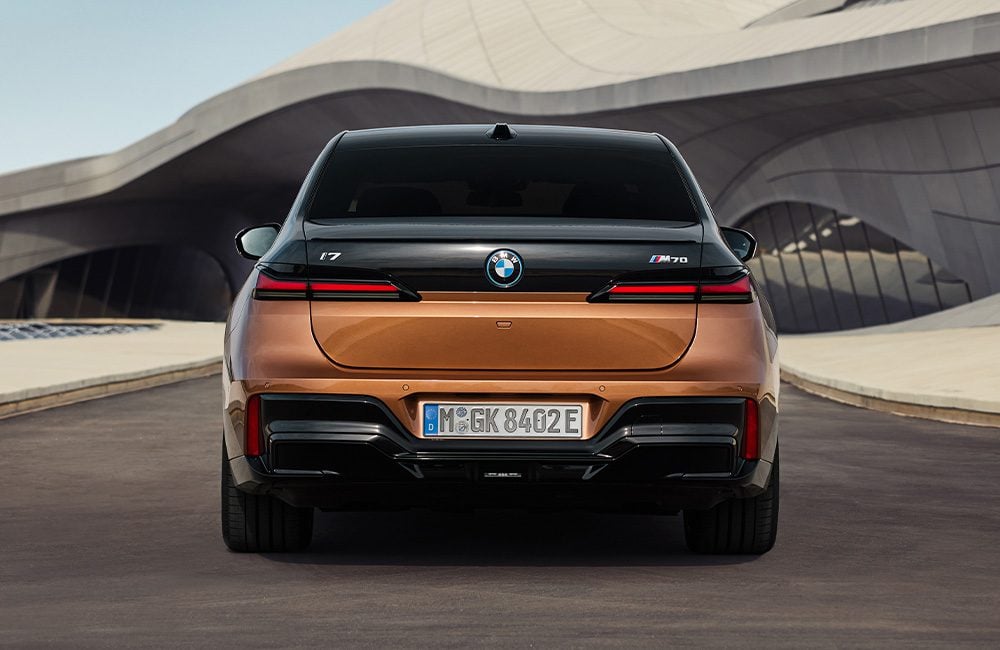 bmw-i7-3