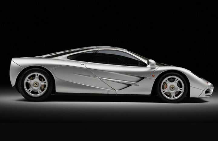 mclarenf1-4-720x468-1 Grey McLaren F1 side